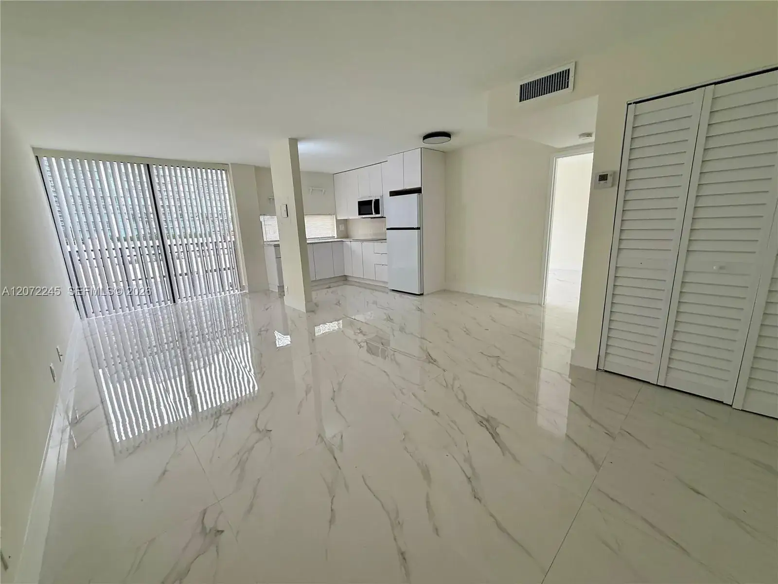 16909 N Bay Rd # 817, Sunny Isles Beach FL 33160