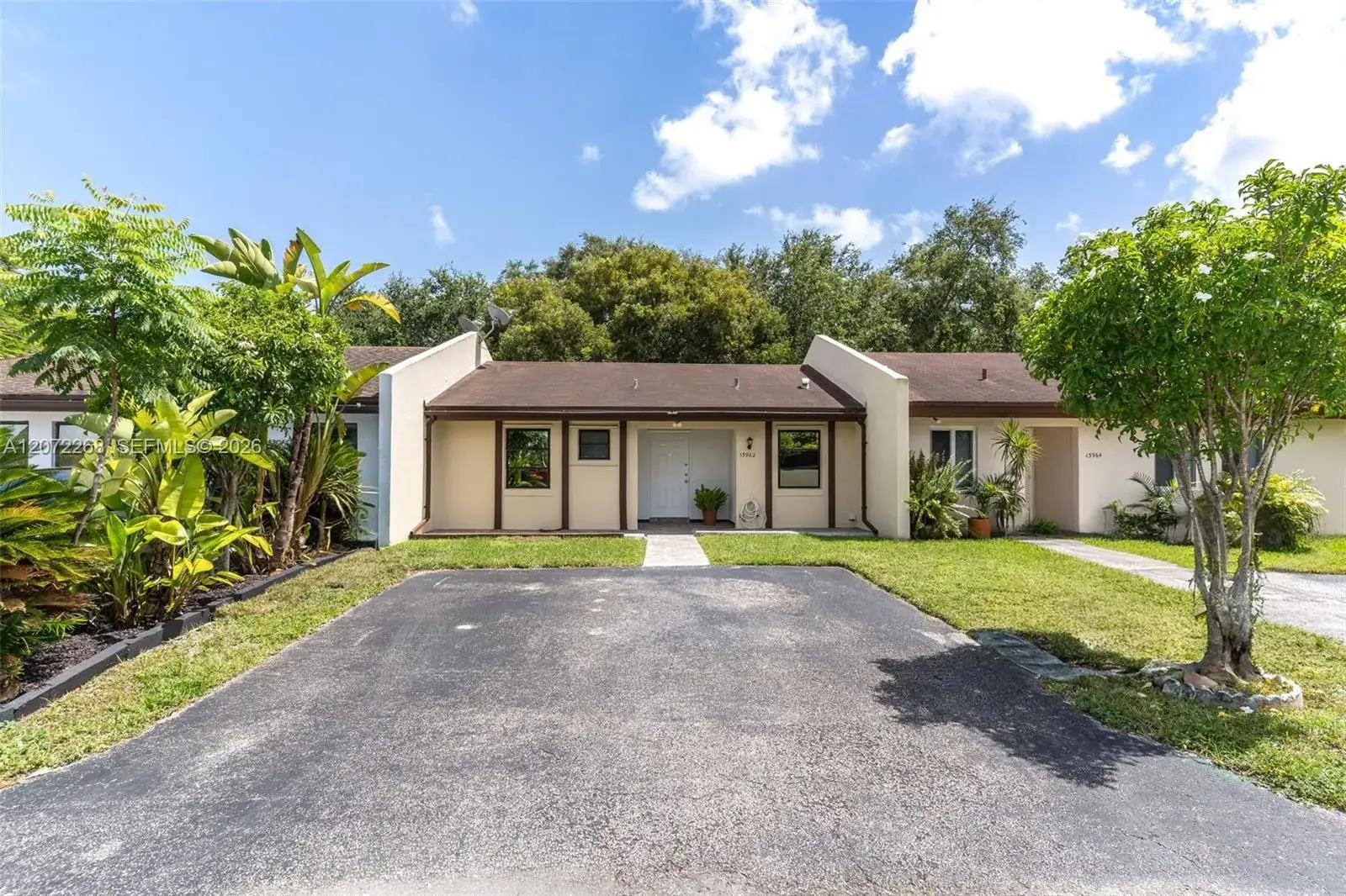 2 bedroom 1 bath Residential for sale at 13962 SW 52 LN, Miami FL 33175