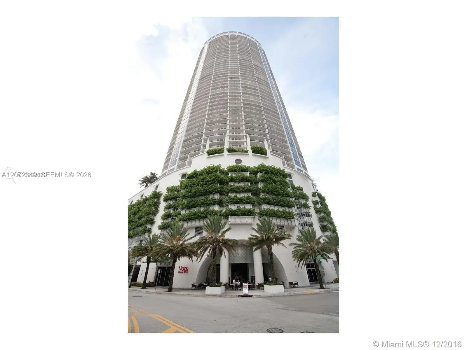 1 bath Residential Lease for rent at 1750 N Bayshore Dr # 2908, Miami FL 33132