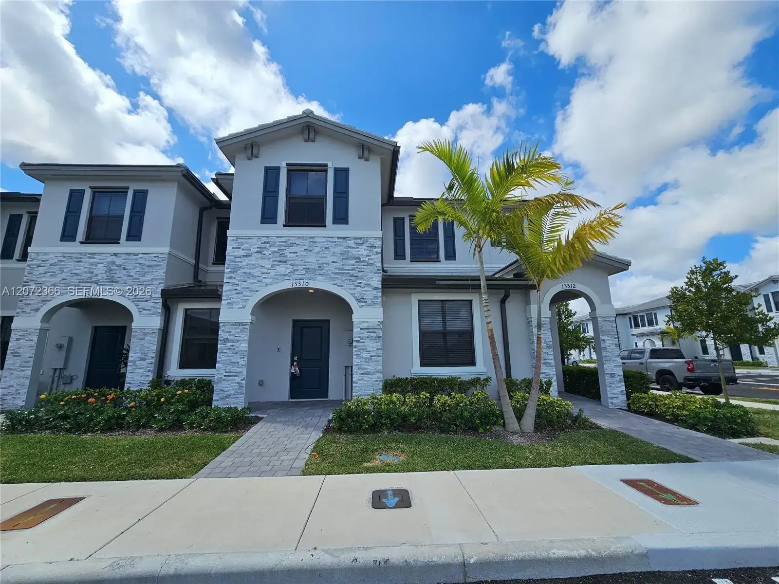 3 bedroom 2 bath Residential for sale at 13310 SW 286th St, Homestead FL 33033
