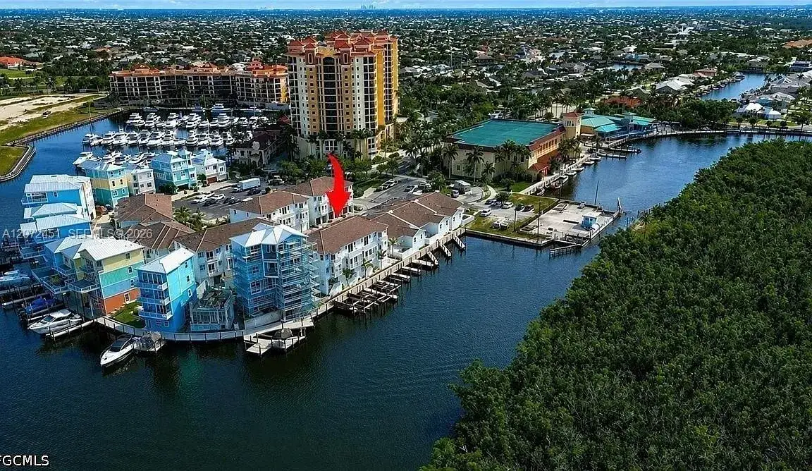 3 bedroom 3 bath Residential for sale at 5816 Shell Cove Dr # 119, Cape Coral FL 33914