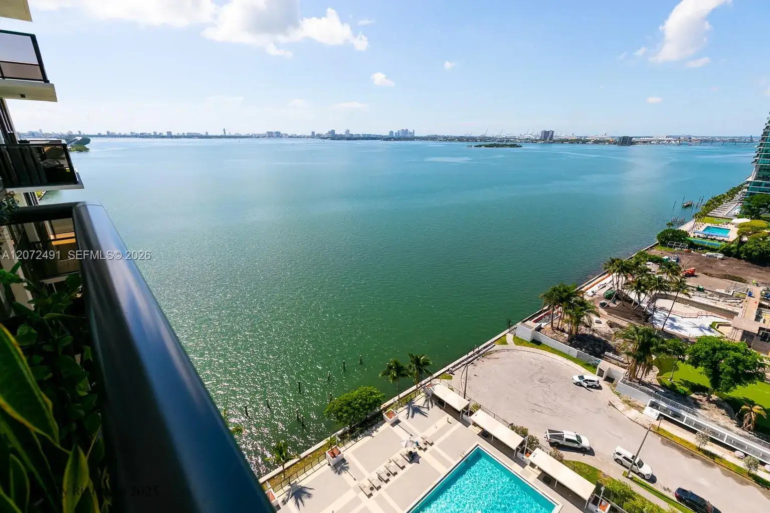1 bedroom 1 bath Residential for sale at 600 NE 36th St # 1820, Miami FL 33137