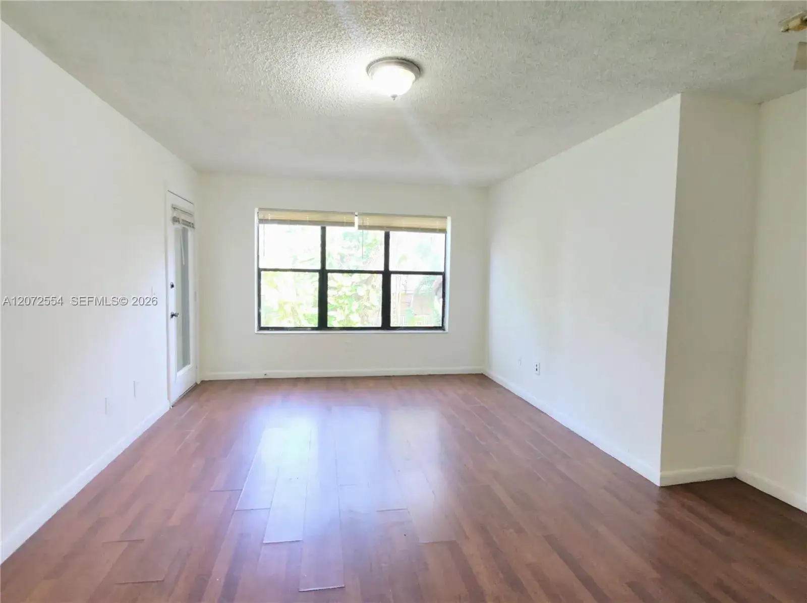1 bedroom 1 bath Residential for sale at 4241 W Mcnab Rd # 27, Pompano Beach FL 33069