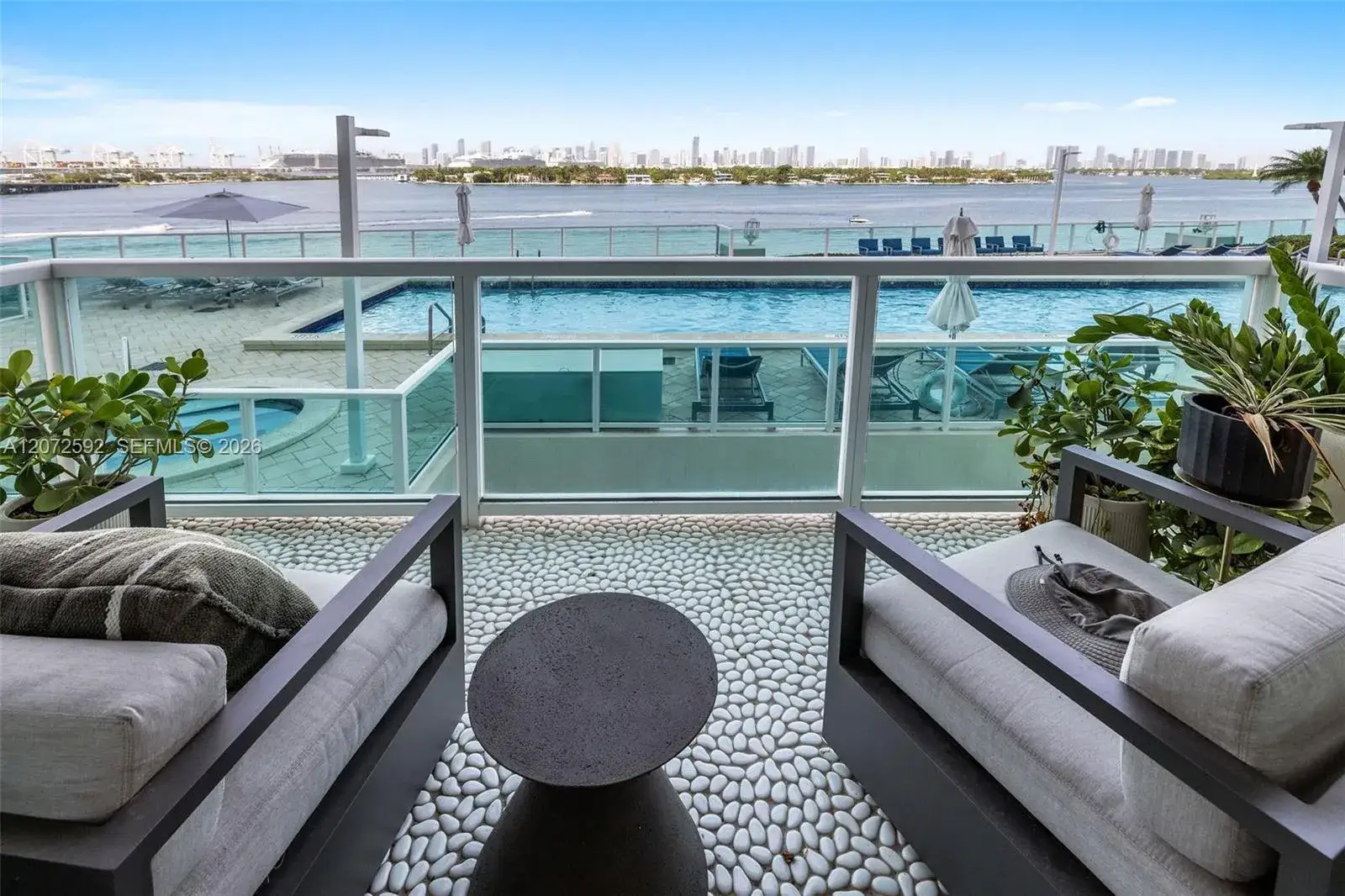 2 bedroom 2 bath Residential for sale at 650 West Ave # 709, Miami Beach FL 33139