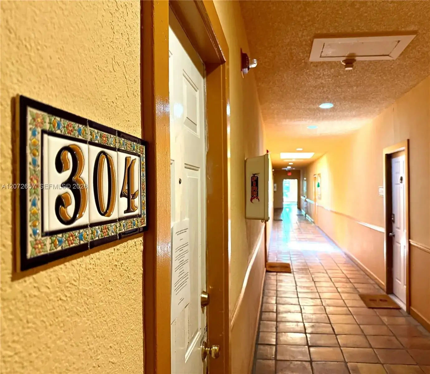1 bedroom 1 bath Residential Lease for rent at 934 Michigan Ave # 304, Miami Beach FL 33139