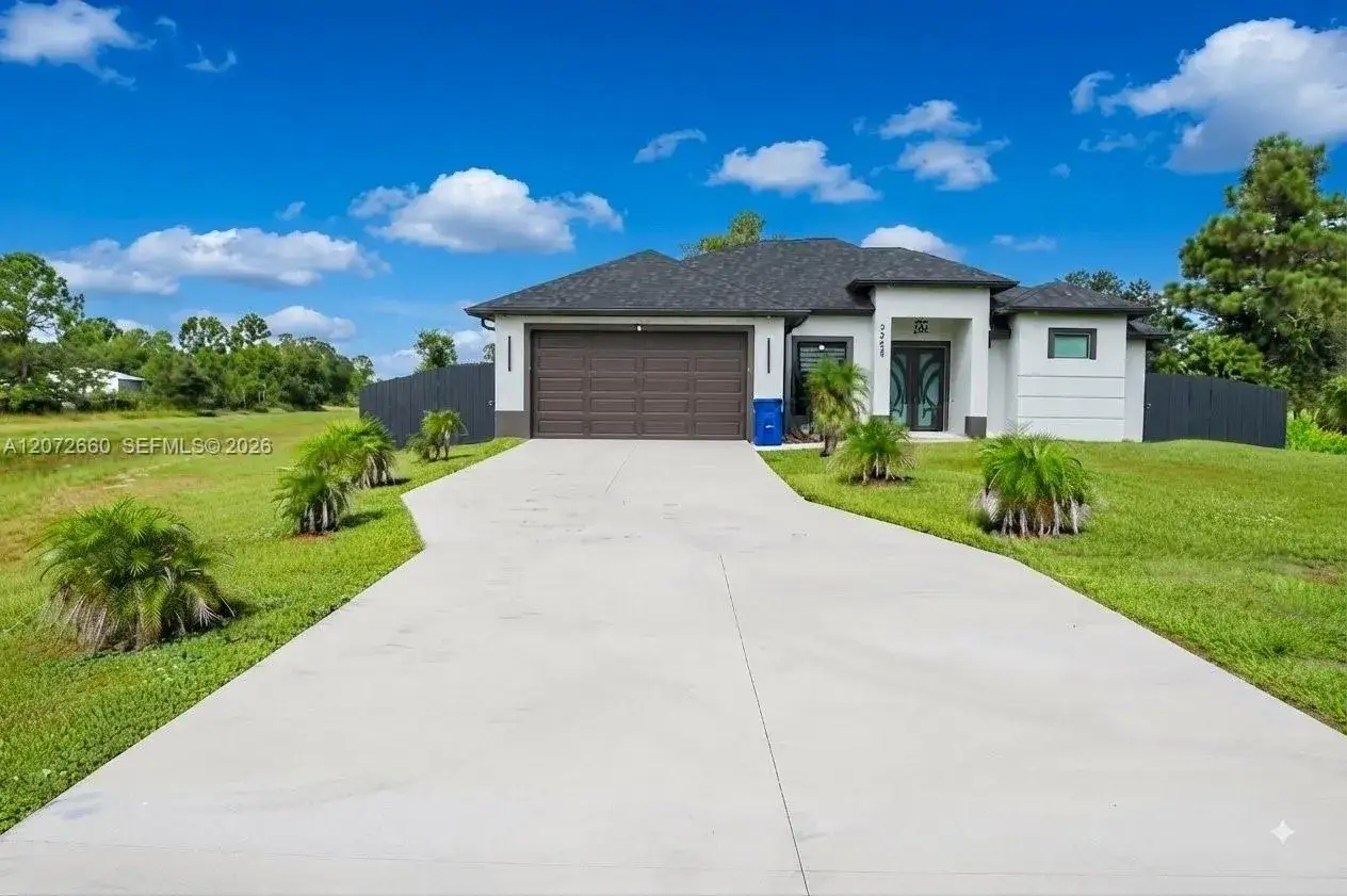 3705 N SUNSHINE BLVD  N, Lehigh Acres FL 33971