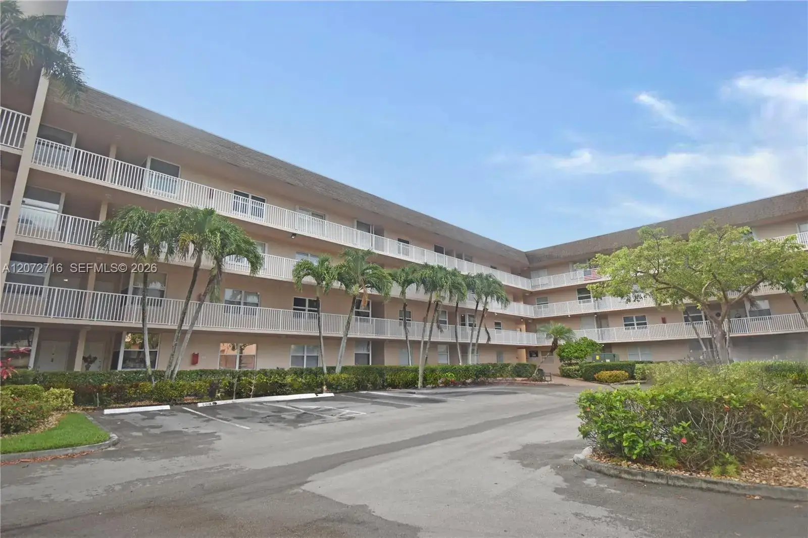 2 bedroom 2 bath Residential for sale at 10414 NW 24th Pl # 405, Sunrise FL 33322
