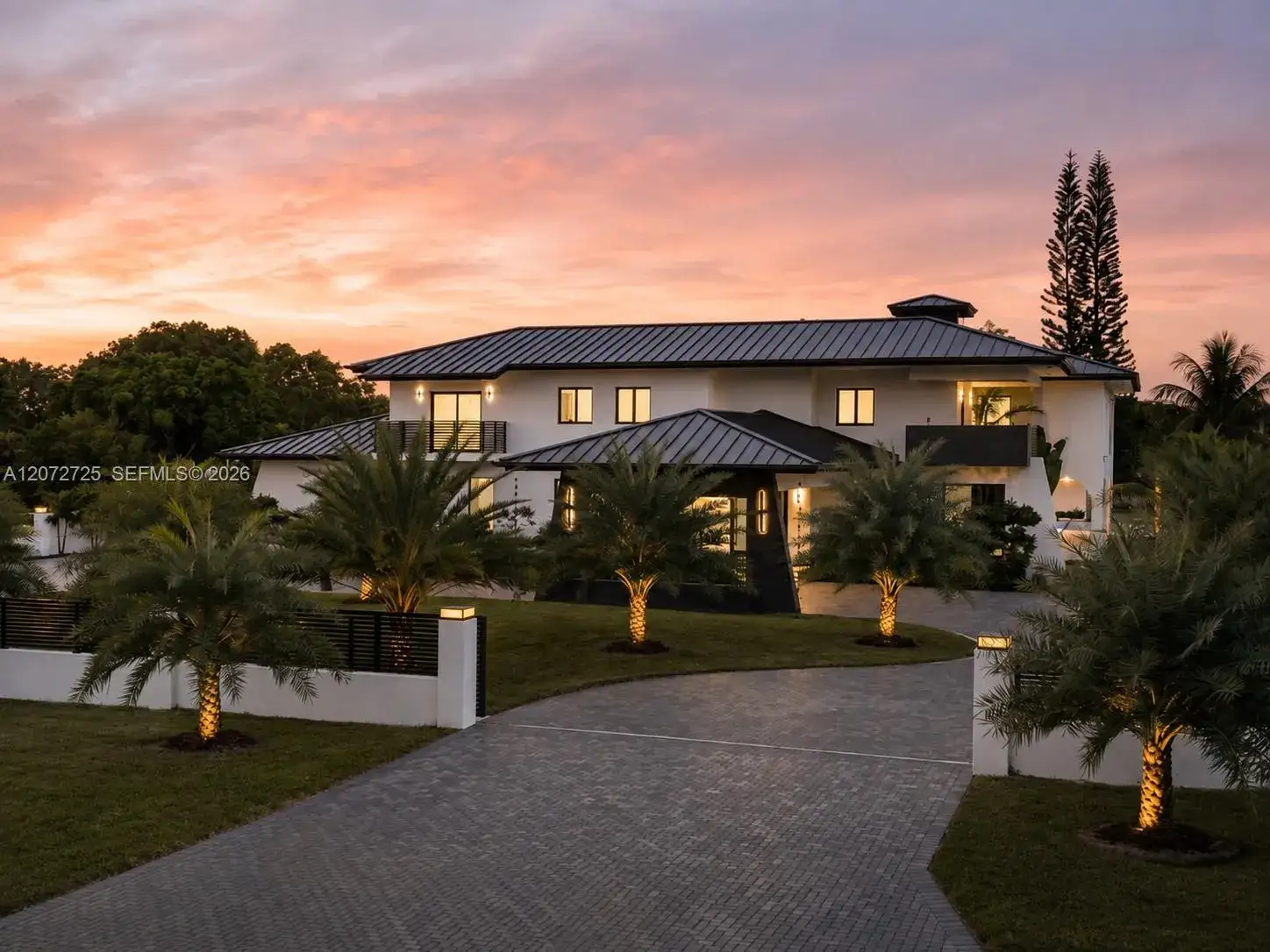 8 bedroom 5 bath Residential for sale at 10201 SW 64th St, Miami FL 33173