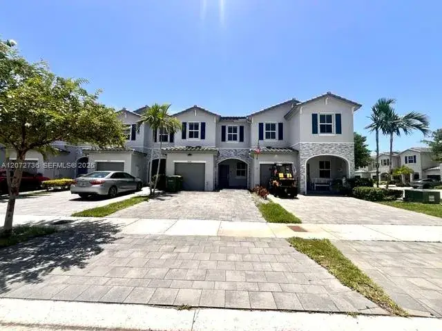 3 bedroom 2 bath Residential for sale at 2606 SE 13th St, Homestead FL 33035