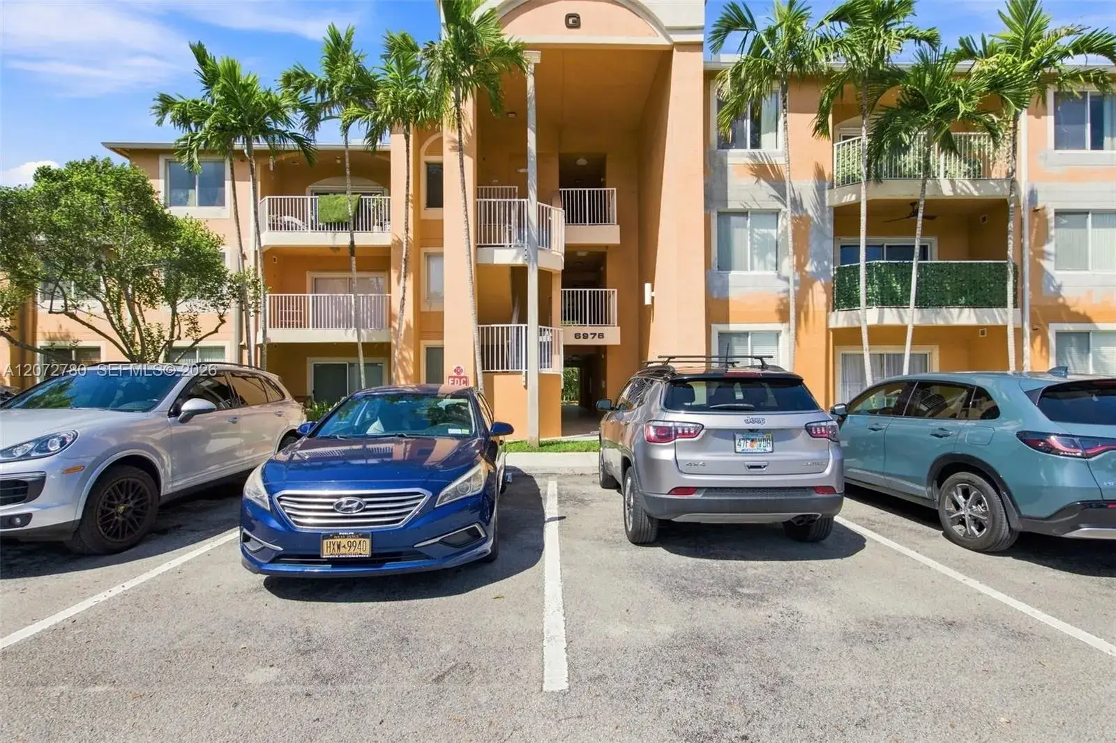 2 bedroom 2 bath Residential for sale at 6976 SW 39th St # G304, Davie FL 33314