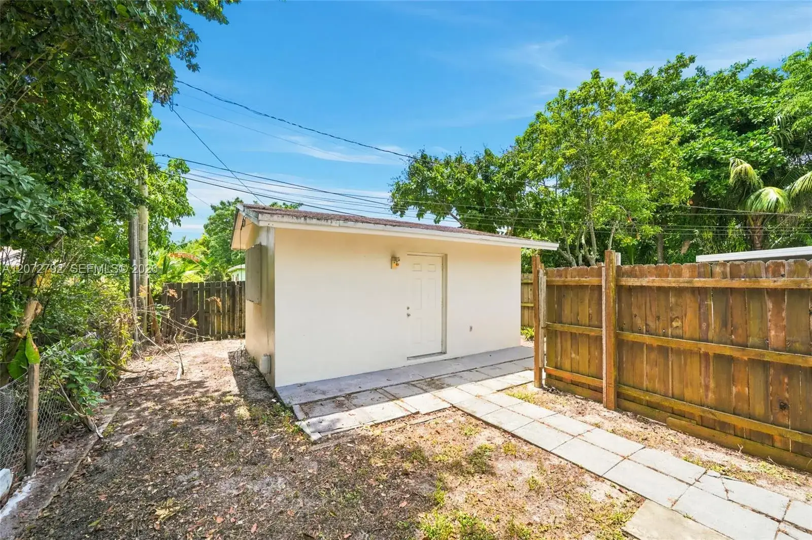 1 bath Residential Lease for rent at 596 NW 109th St # 1, Miami FL 33168