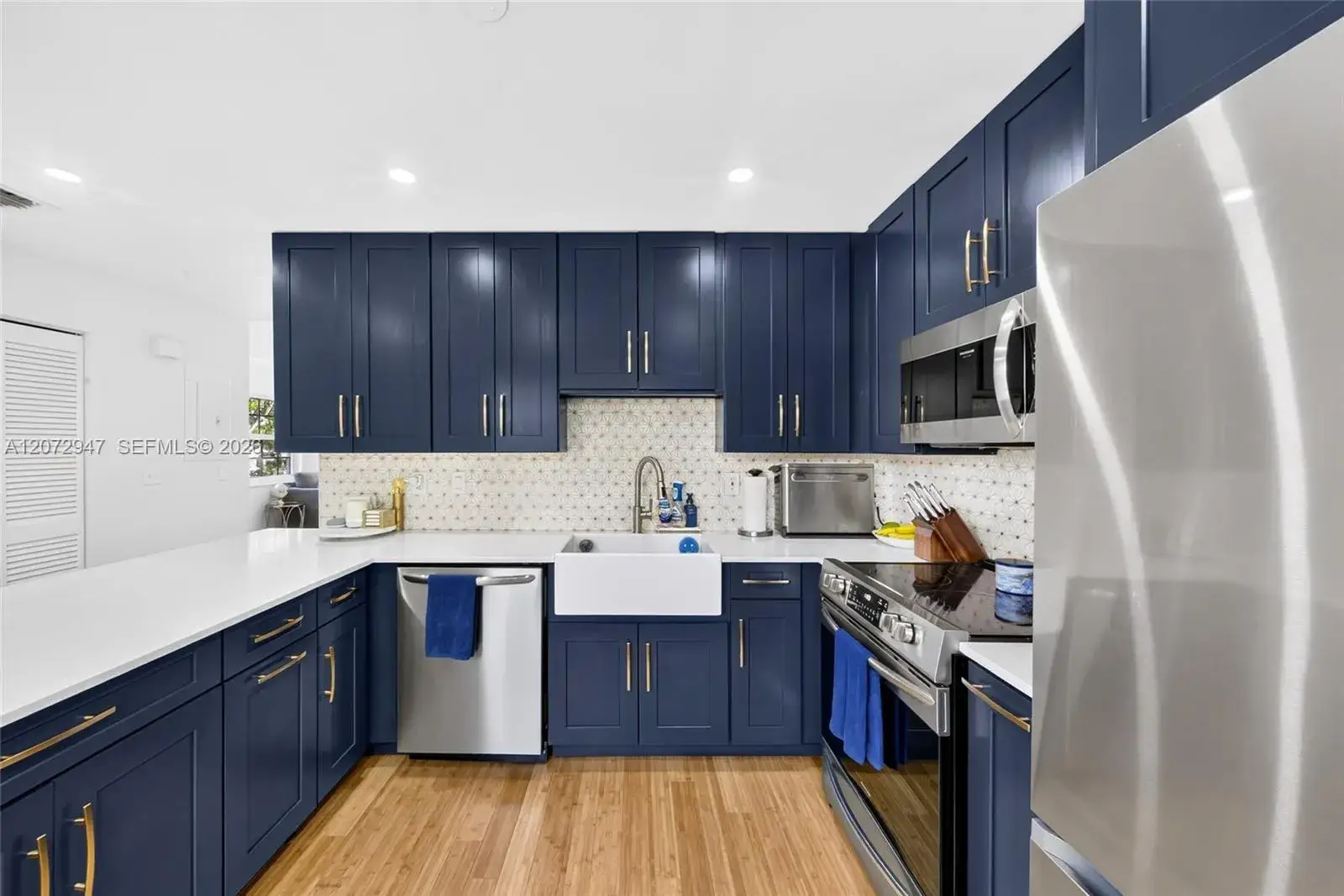 1 bedroom 1 bath Residential for sale at 14451 SW 122nd Pl # 1102, Miami FL 33186