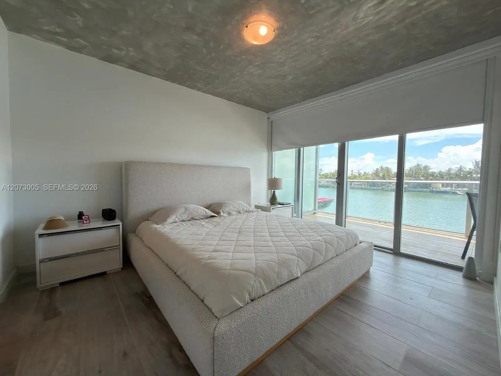 2 bedroom 2 bath Residential for sale at 6620 Indian Creek Dr # 209, Miami Beach FL 33141