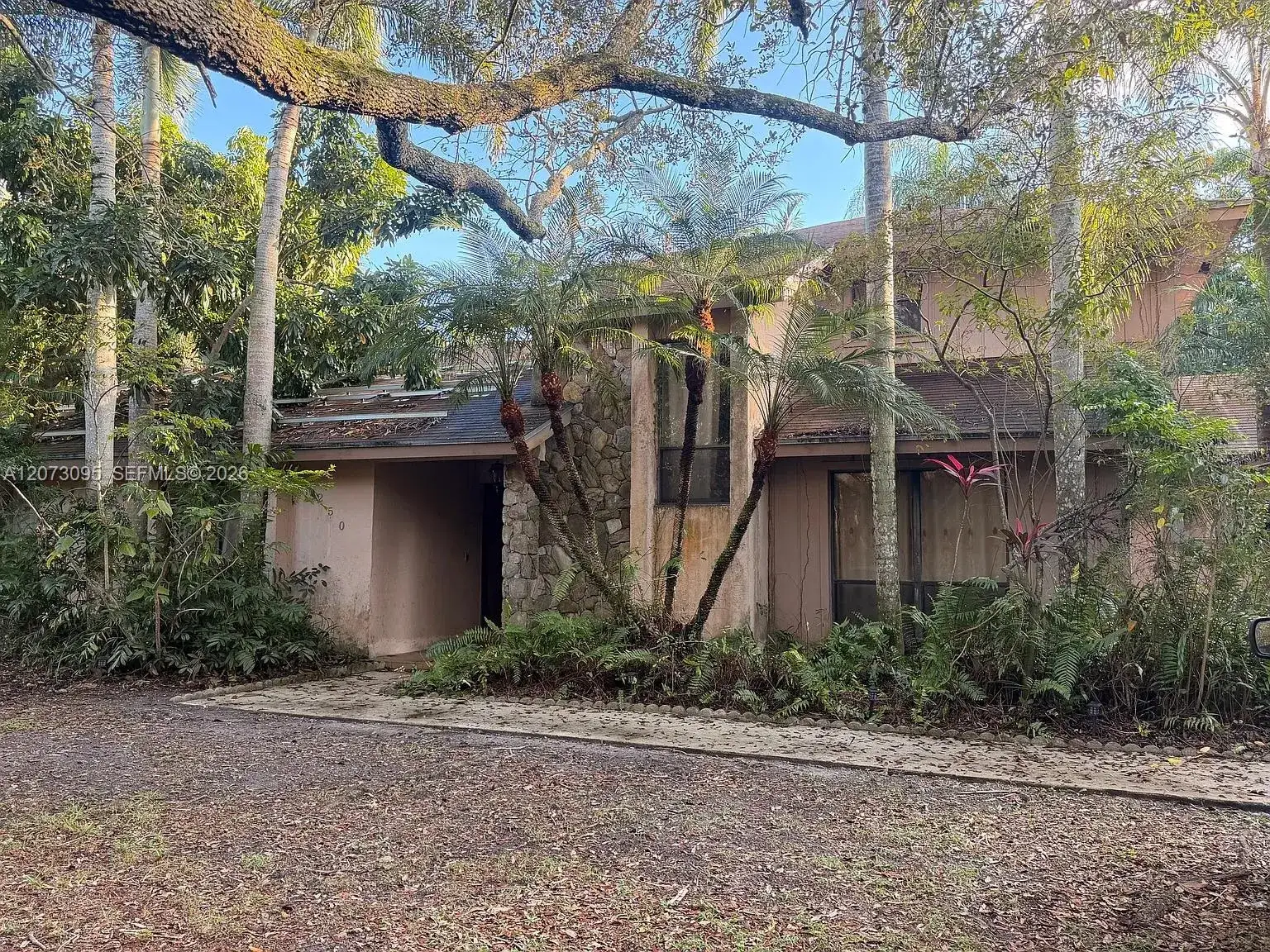 5 bedroom 3 bath Residential Lease for rent at 8250 SW 116th St, Miami FL 33156