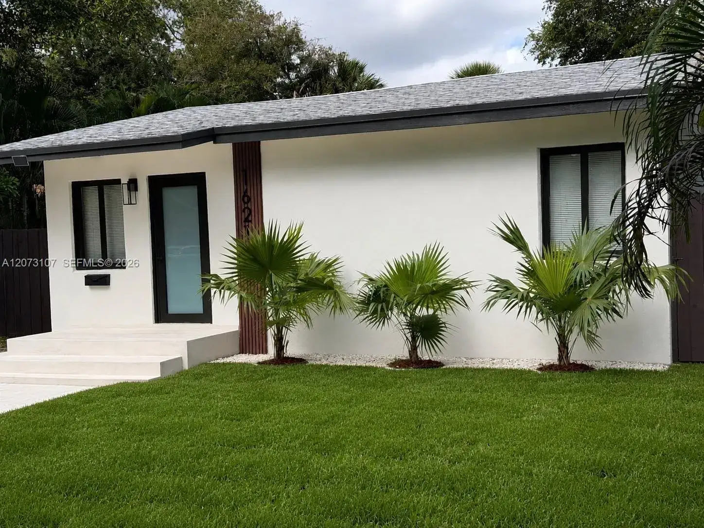 2 bedroom 1 bath Residential Lease for rent at 1621 SW 11th Ct, Fort Lauderdale FL 33312