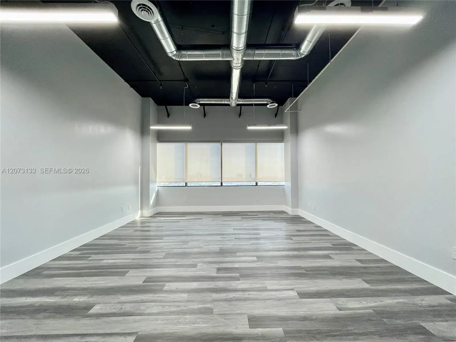 Commercial Sale for sale at 19790 W Dixie Hwy # 1003, Miami FL 33180