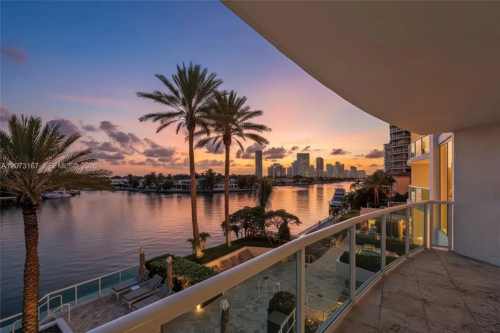 3 bedroom 3 bath Residential Lease for rent at 20201 E Country Club Dr # 308, Aventura FL 33180