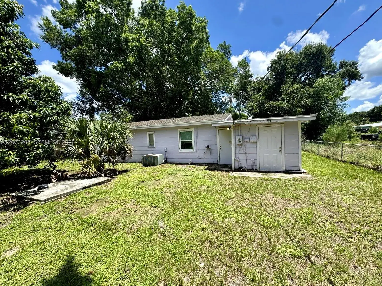 3 bedroom 2 bath Residential for sale at 346 Muskegon Ave, Fort Myers FL 33905
