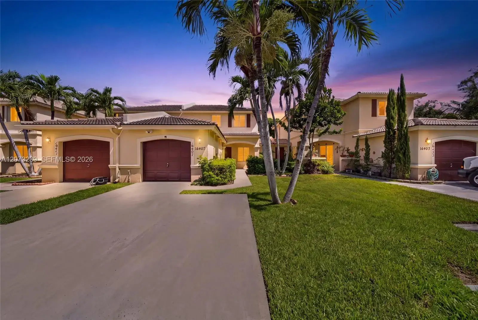 2 bedroom 2 bath Residential for sale at 16407 SW 73rd Ter, Miami FL 33193