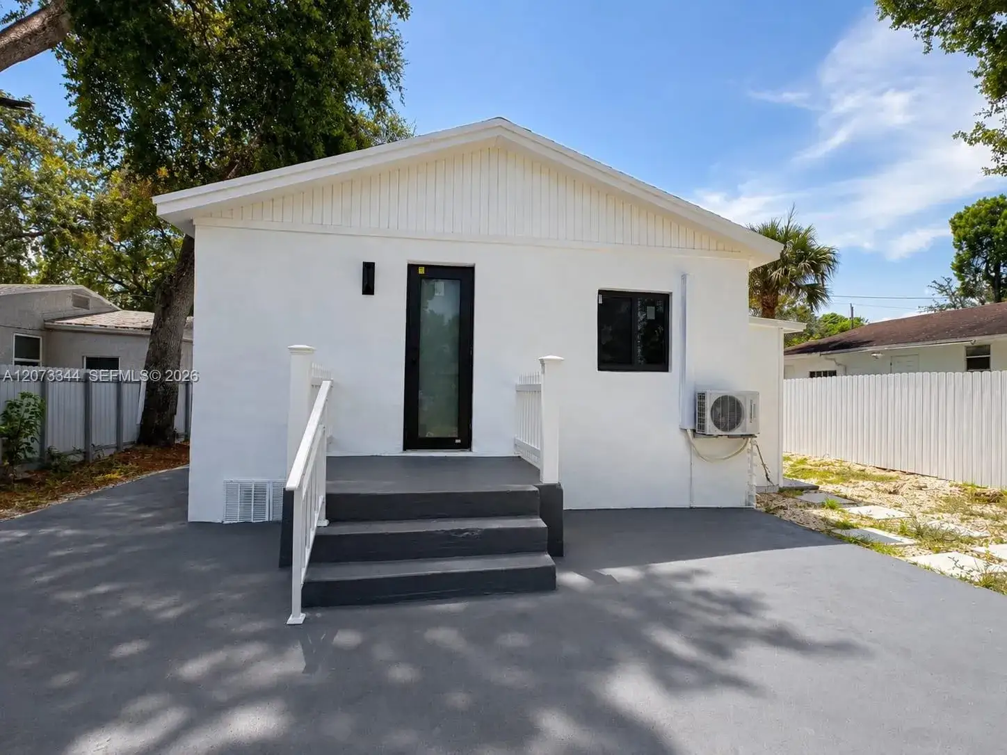2 bedroom 1 bath Residential Lease for rent at 5511 NW 4th Ave # B, Miami FL 33127