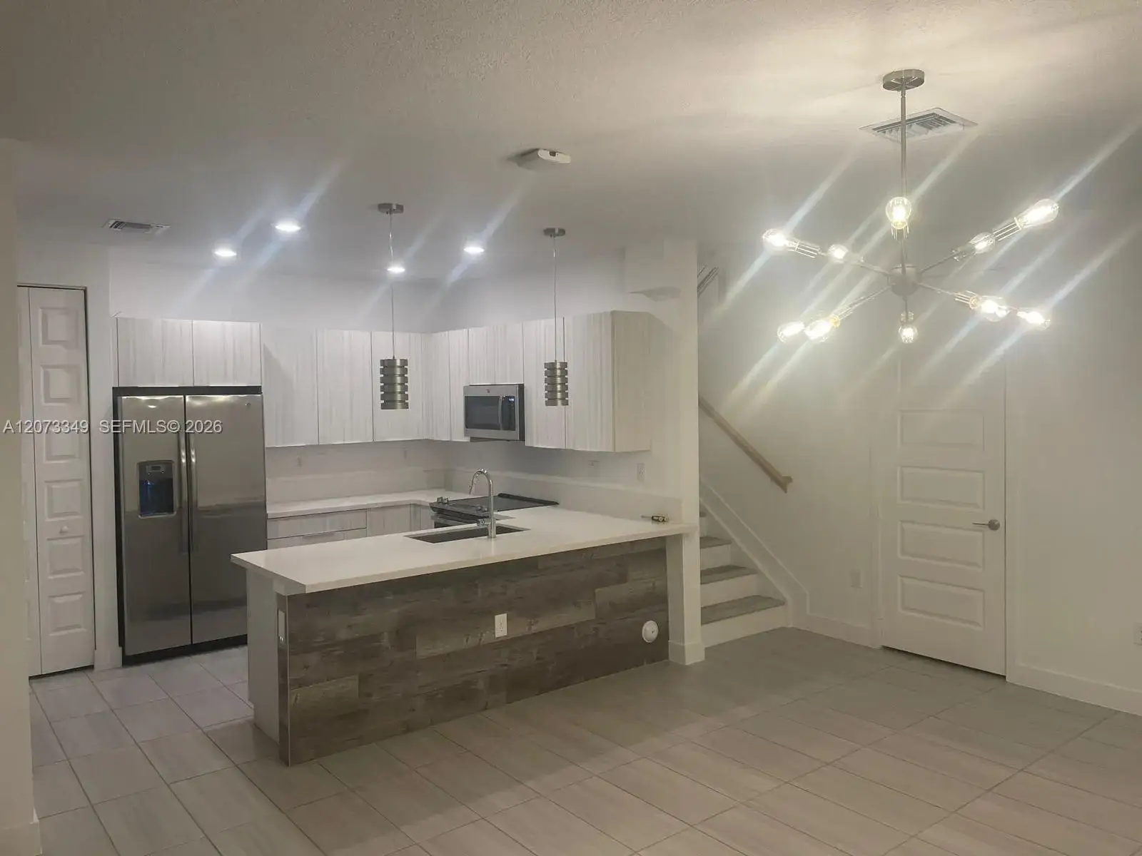 3 bedroom 2 bath Residential Lease for rent at 10445 NW 81st Ter # 10445, Doral FL 33178