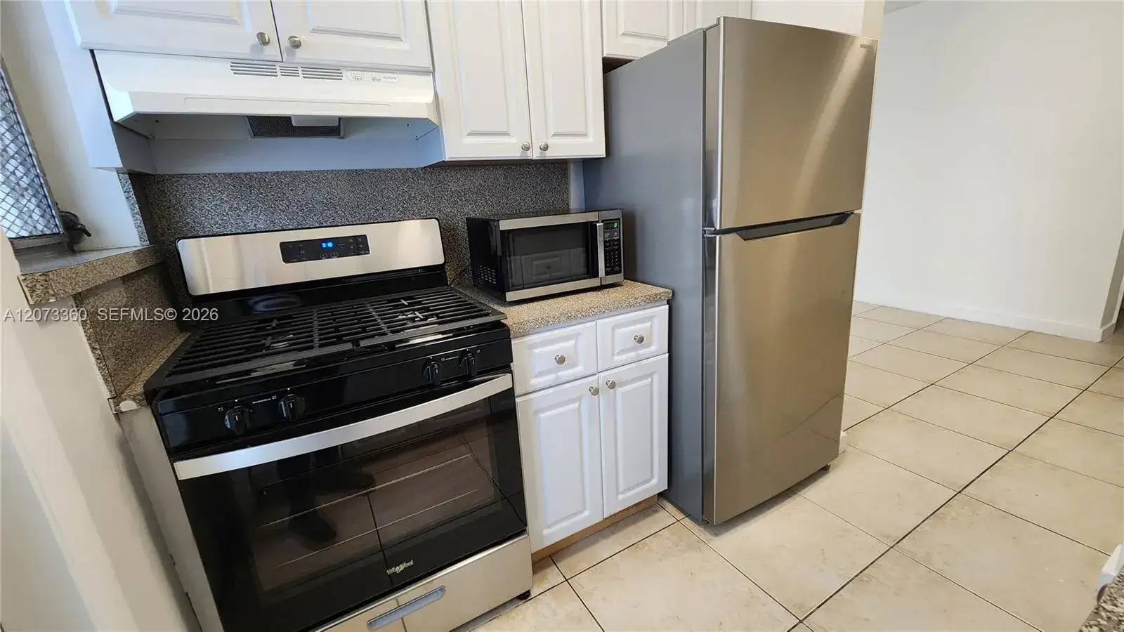 1 bedroom 1 bath Residential for sale at 1231 Pennsylvania Ave # 10, Miami Beach FL 33139