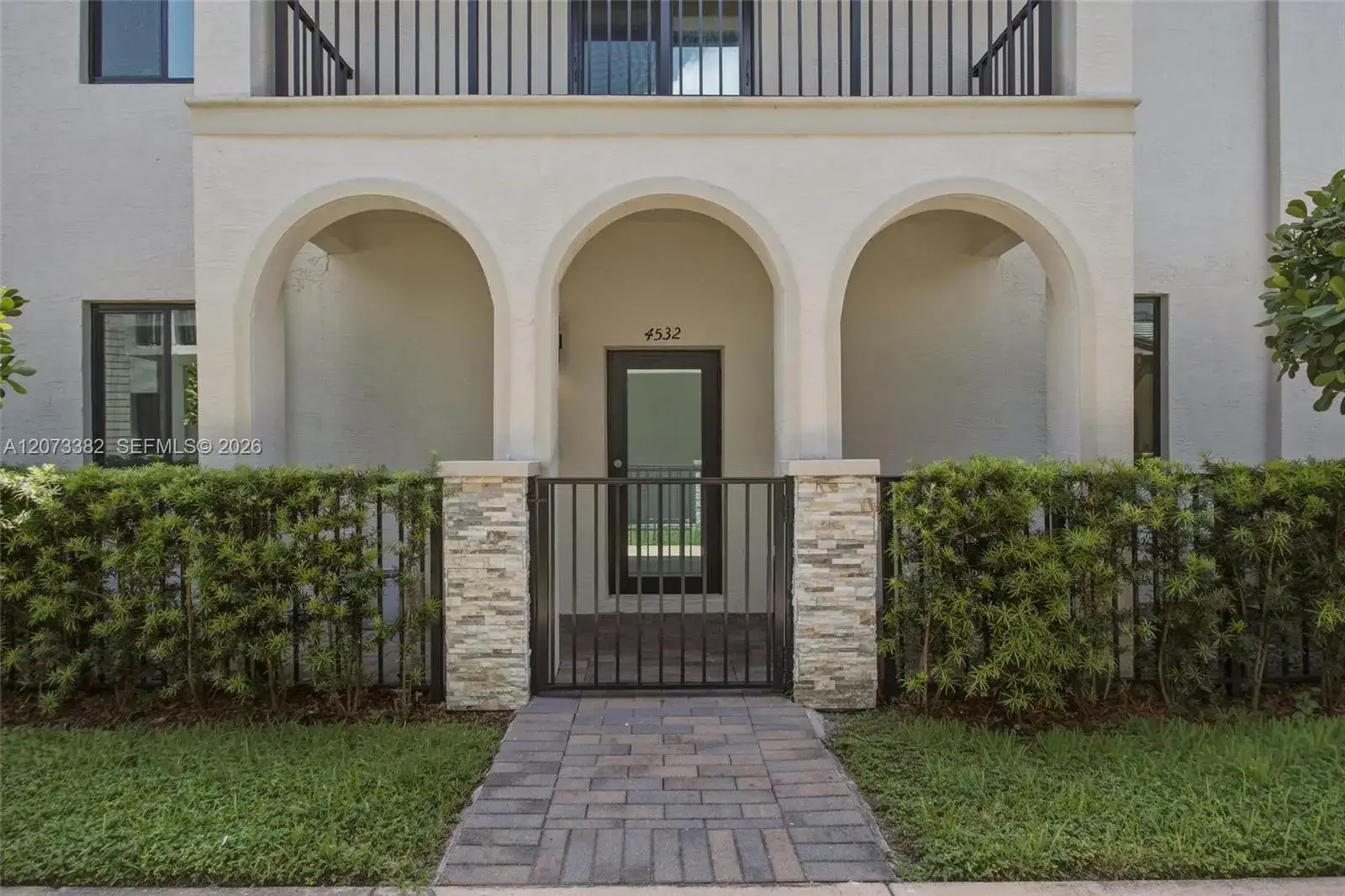 3 bedroom 2 bath Residential for sale at 4532 NW 83 PSGE # 0, Doral FL 33166