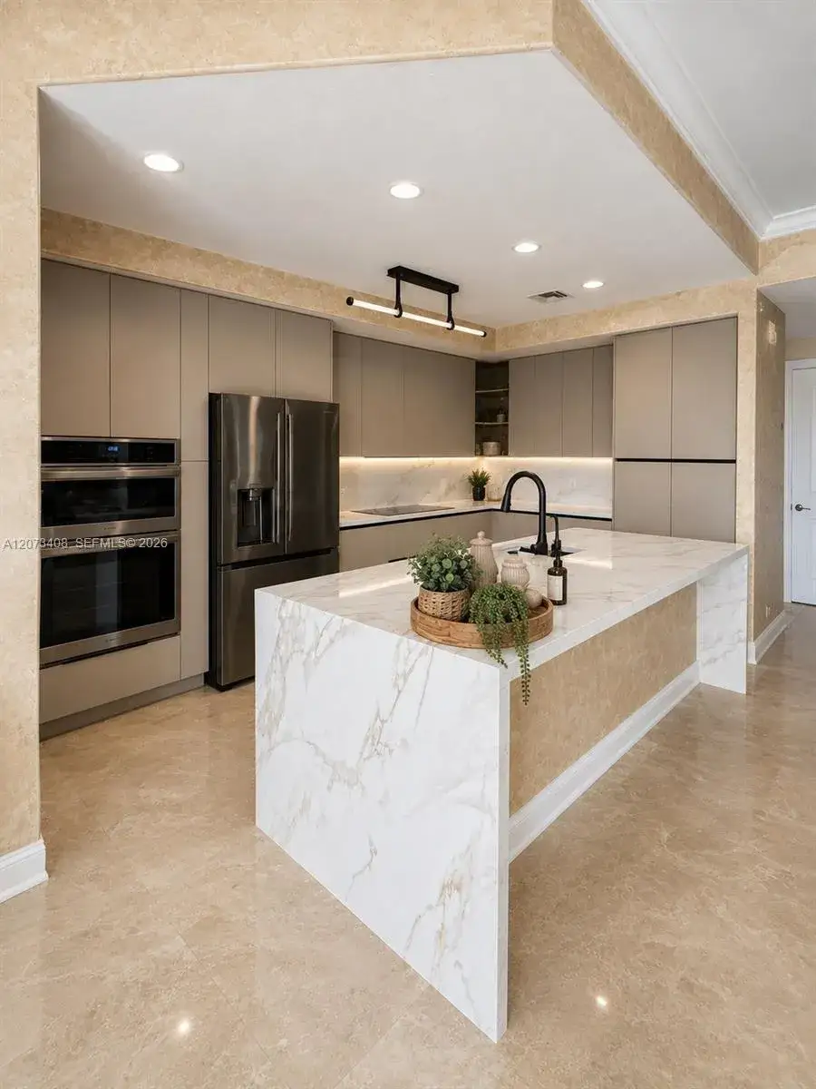 4 bedroom 4 bath Residential for sale at 3225 NE 207th Ter, Aventura FL 33180