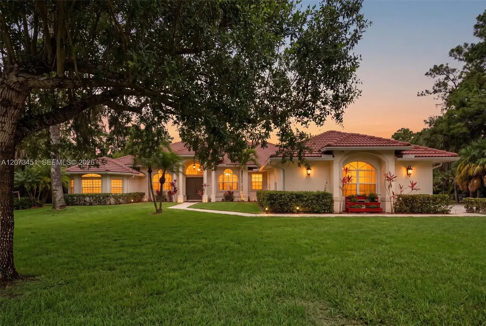 1215 Stallion Dr, Loxahatchee FL 33470