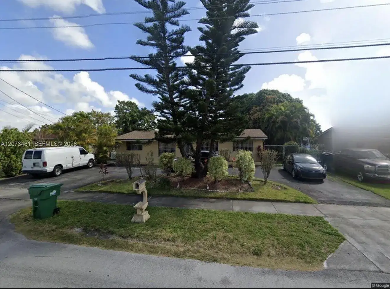 5 bedroom 4 bath Residential for sale at 4621 SW 104th Ct, Miami FL 33165
