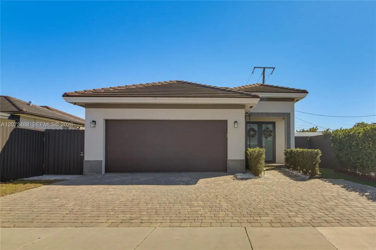 3 bedroom 2 bath Residential for sale at 3751 SW 97th Ave, Miami FL 33165