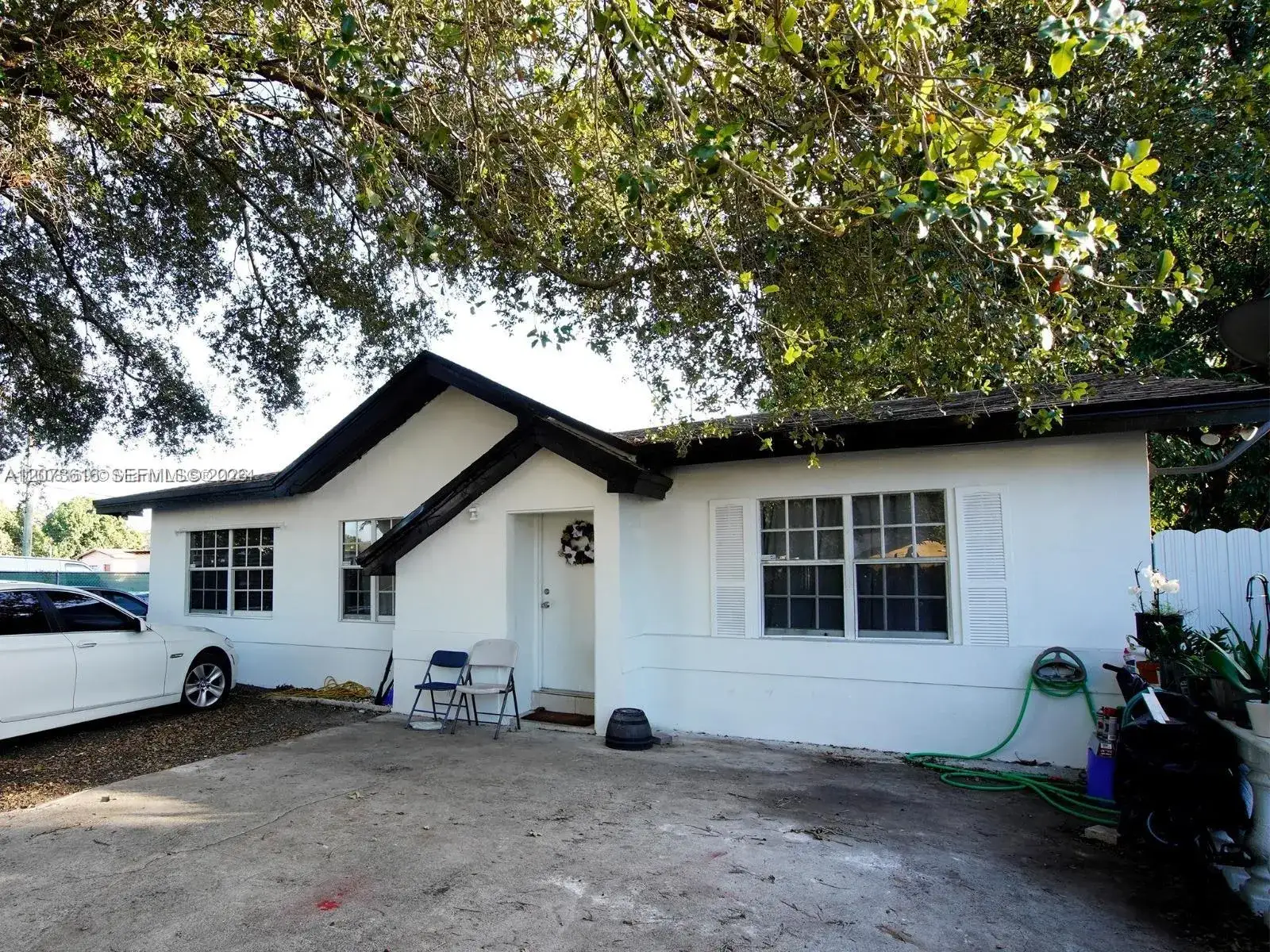 8 bedroom 5 bath Residential for sale at 2500 NW 91st St, Miami FL 33147