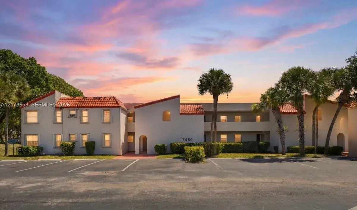 3 bedroom 2 bath Residential for sale at 7460 Woodmont Ter # 101, Tamarac FL 33321