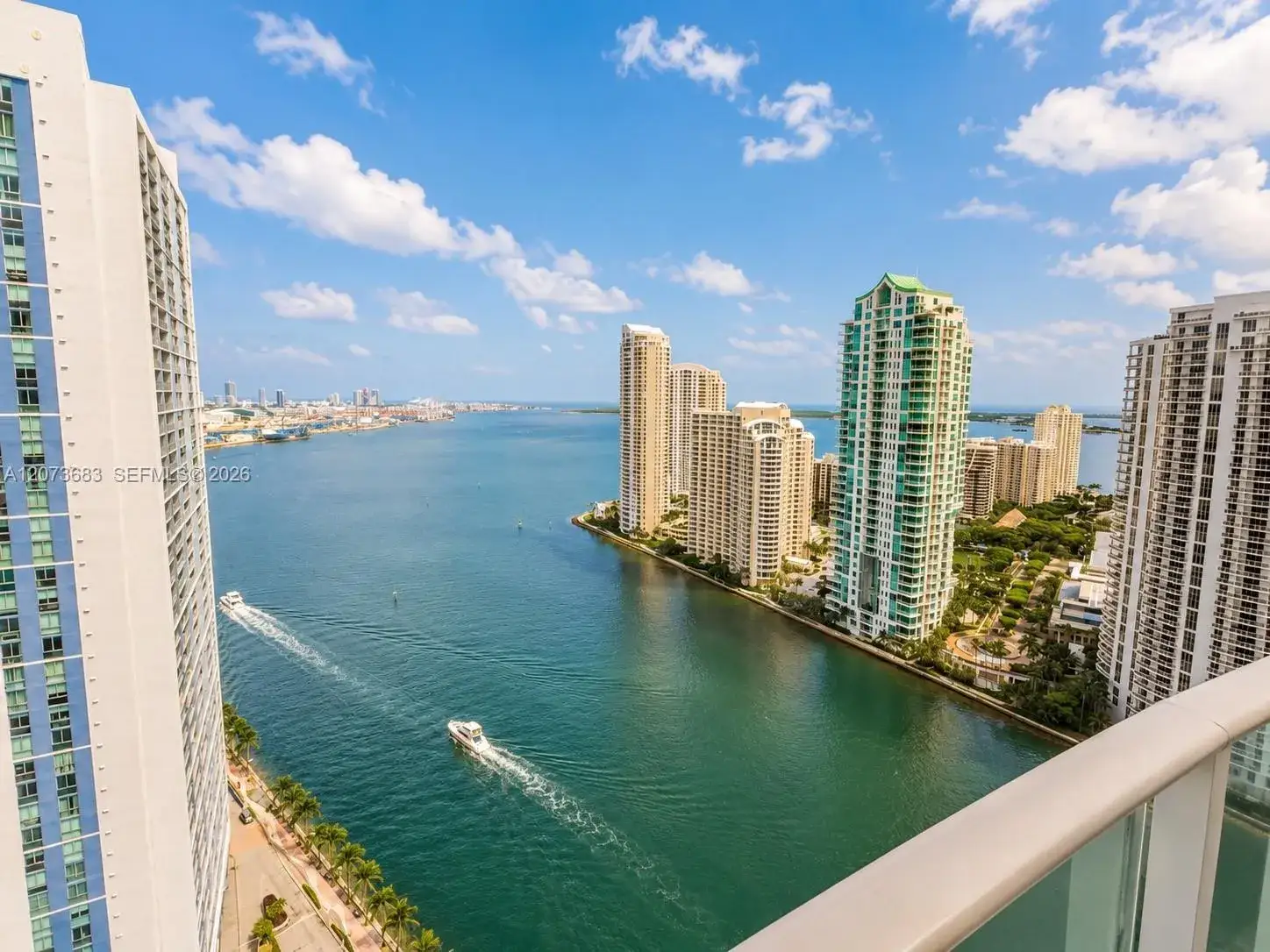 2 bedroom 2 bath Residential Lease for rent at 300 S Biscayne Blvd # 2910, Miami FL 33131