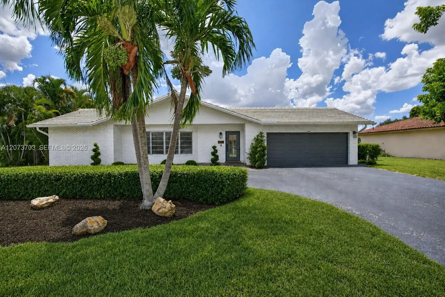 4 bedroom 3 bath Residential for sale at 3200 NW 114th Ter, Coral Springs FL 33065