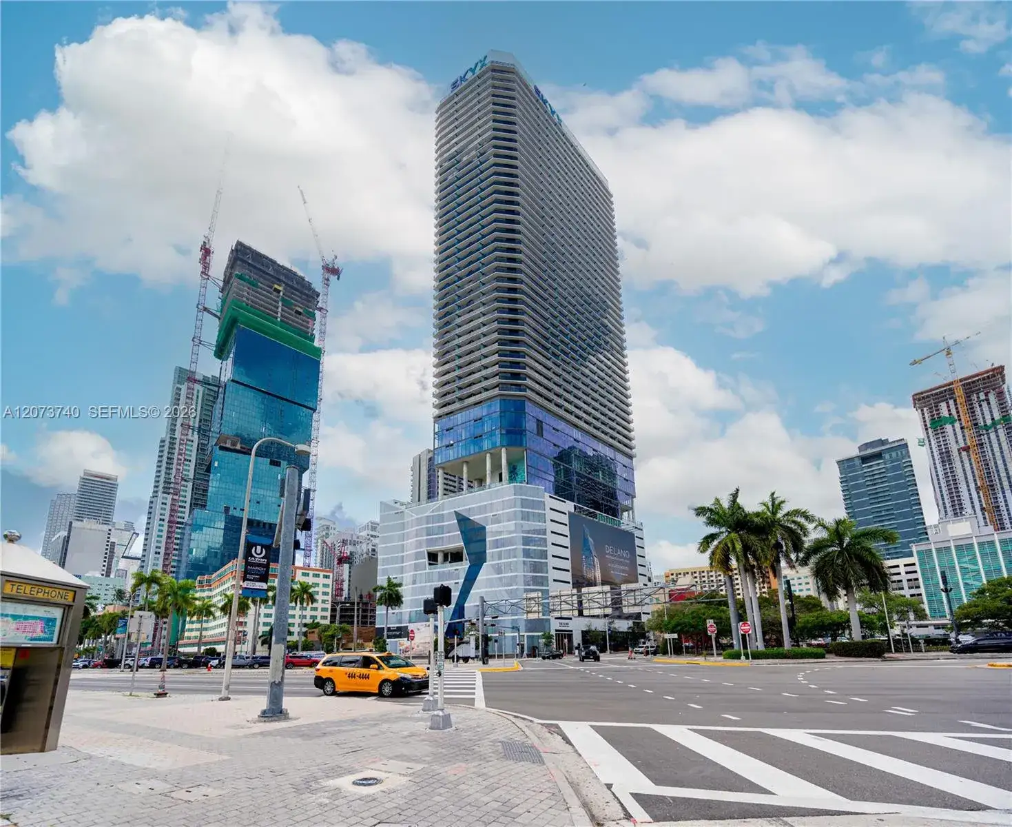 3 bedroom 3 bath Residential Lease for rent at 398 NE 5th St # 2517, Miami FL 33132