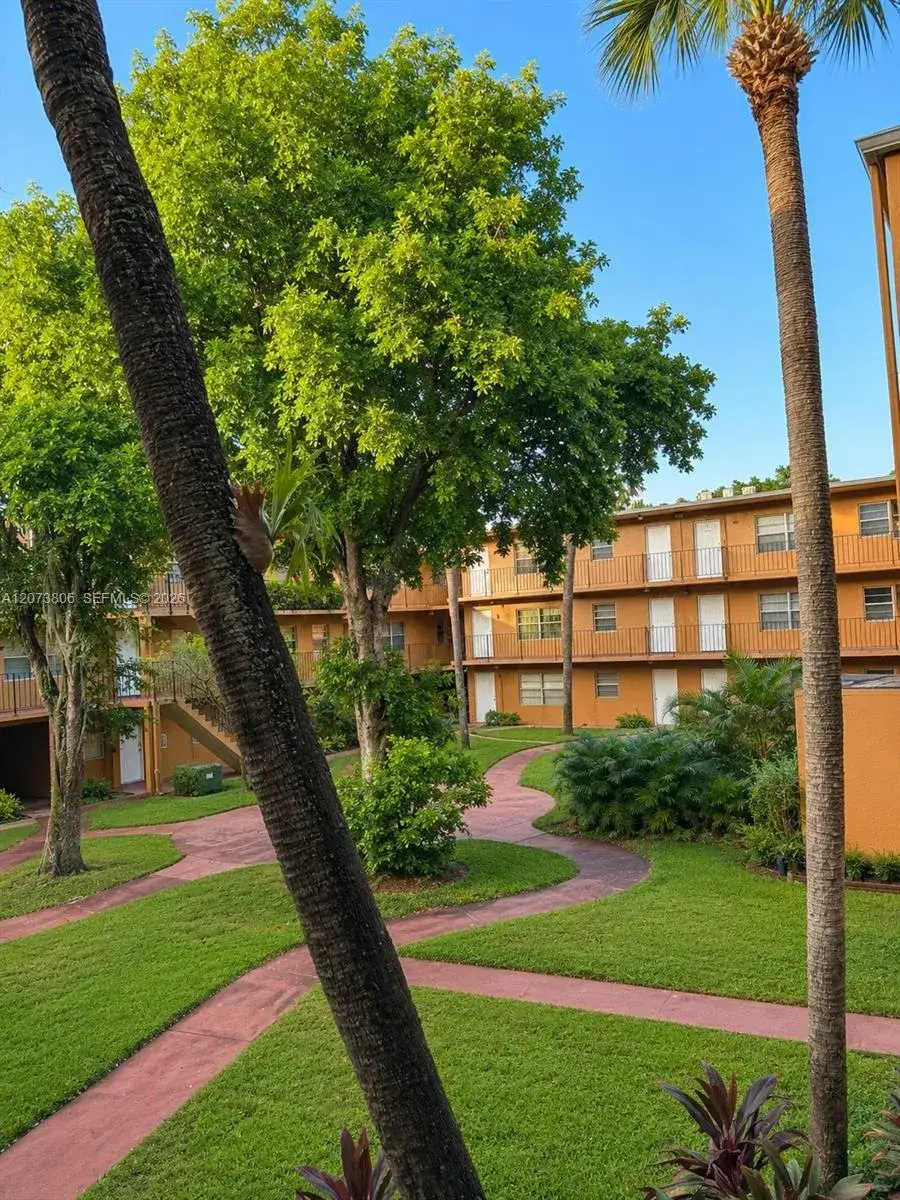 1 bedroom 1 bath Residential Lease for rent at 1330 W 54th St # 214C, Hialeah FL 33012