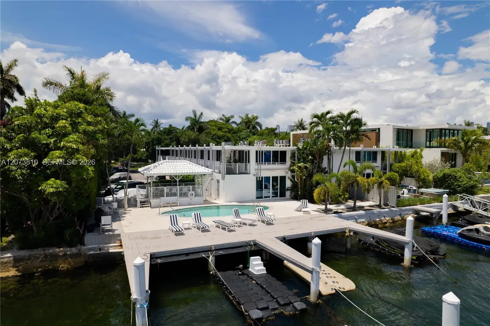 1 bedroom 1 bath Residential for sale at 405 N Hibiscus Dr # 202, Miami Beach FL 33139
