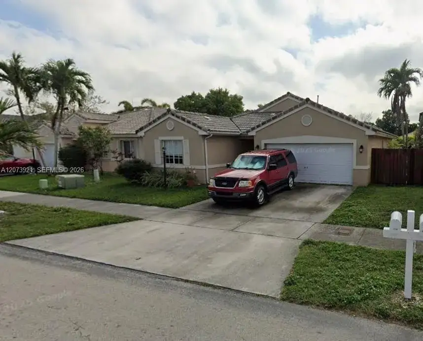 3 bedroom 2 bath Residential for sale at 15840 SW 85th St, Miami FL 33193