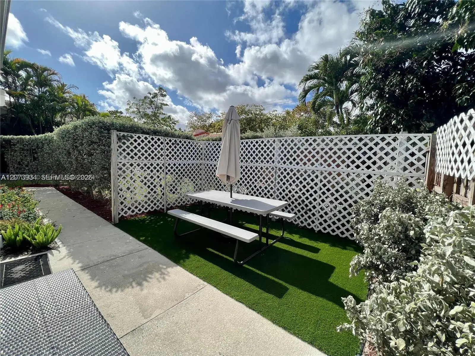 1 bath Residential Lease for rent at 361 SW 20th Rd # B, Miami FL 33129