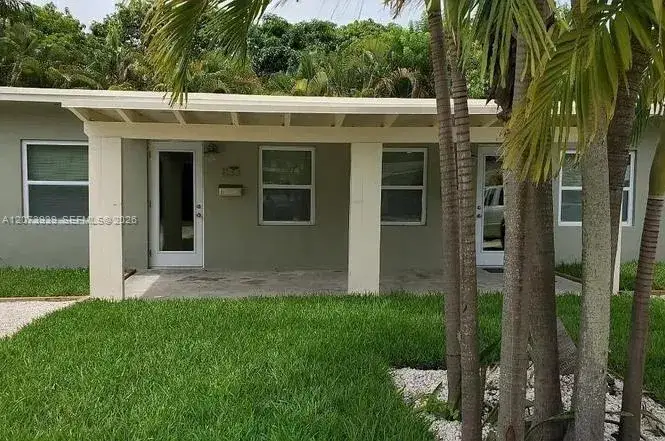 1 bedroom 1 bath Residential Lease for rent at 1133 NE 16th Pl # 1, Fort Lauderdale FL 33305