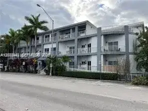 1 bedroom 1 bath Residential Lease for rent at 2734 Bird Ave # 114, Miami FL 33133