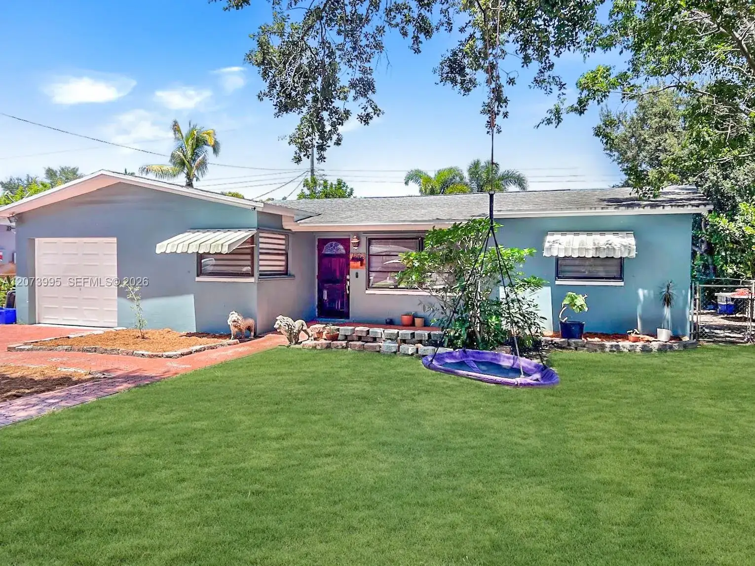 3 bedroom 2 bath Residential for sale at 7505 Cleveland St, Hollywood FL 33024