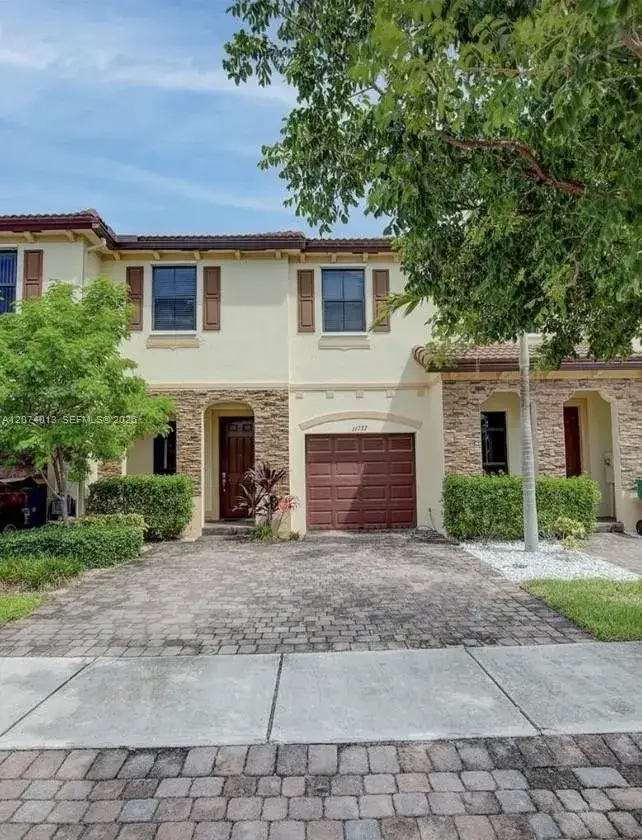 3 bedroom 2 bath Residential for sale at 11737 SW 239th St, Homestead FL 33032