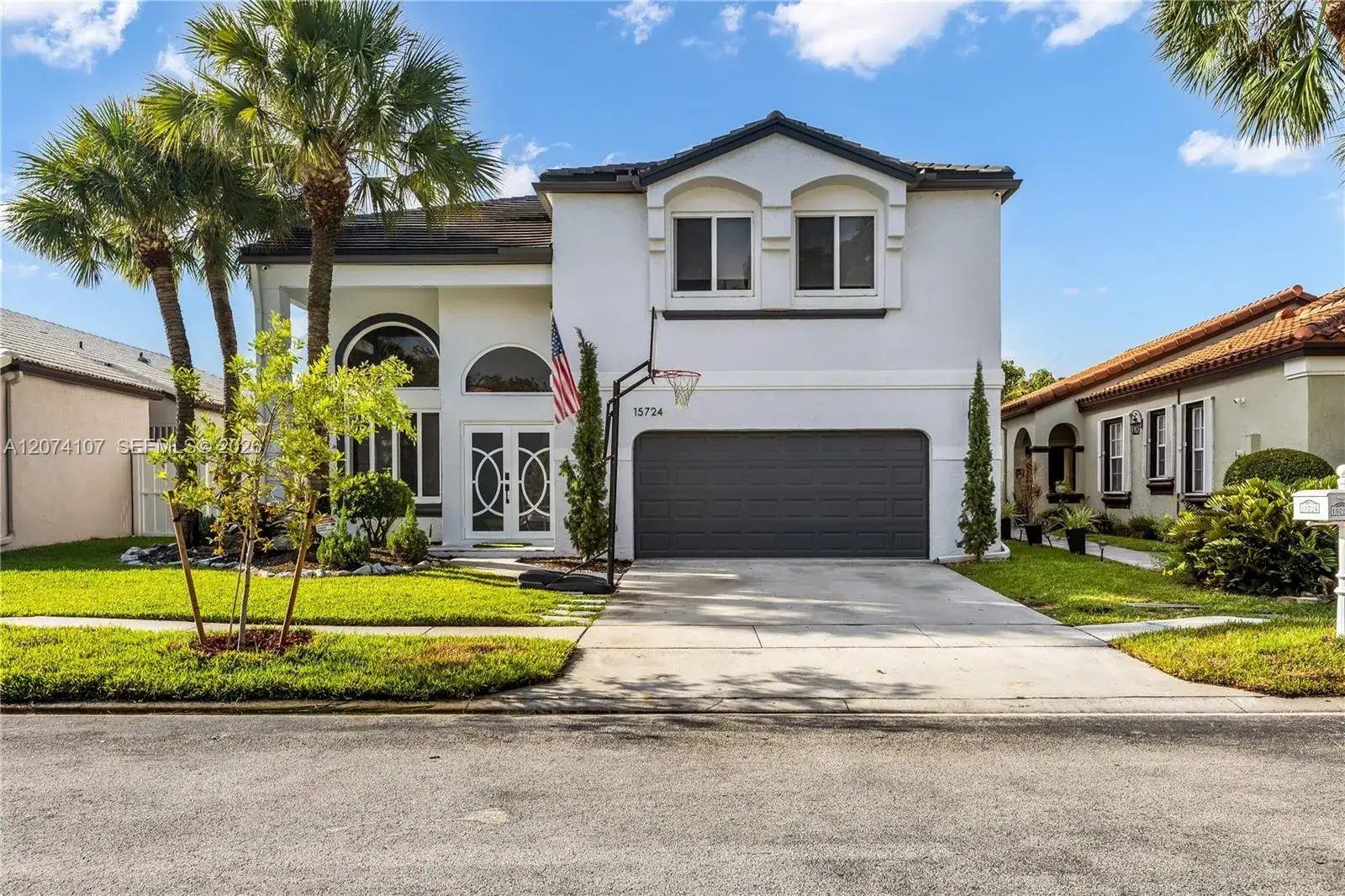 4 bedroom 2 bath Residential for sale at 15724 NW 11th St, Pembroke Pines FL 33028