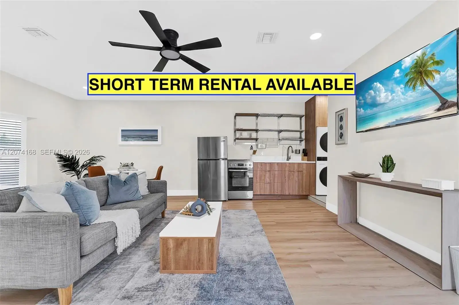 1 bath Residential Lease for rent at 10430 Sunset Strip, Sunrise FL 33322