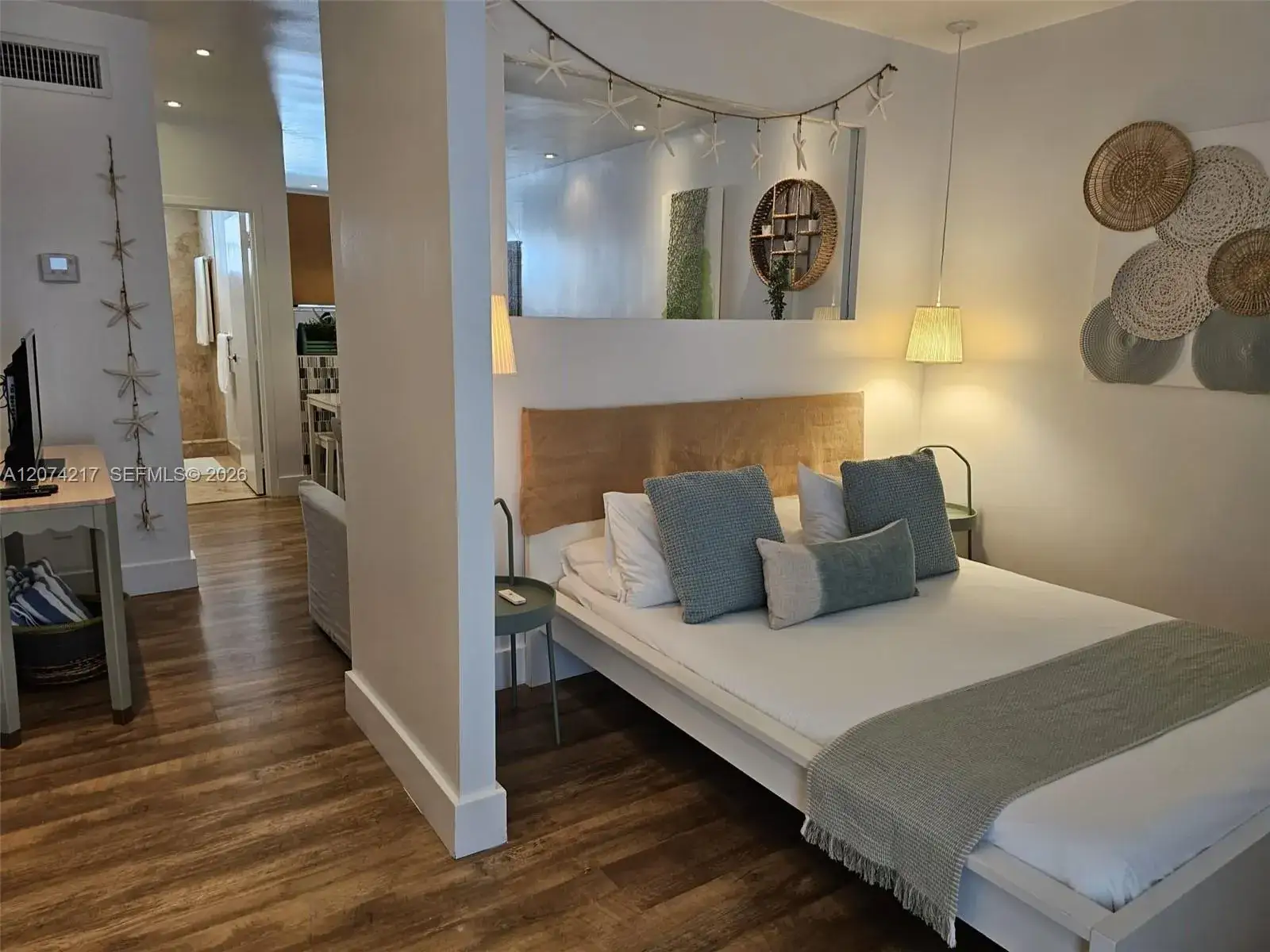 1 bath Residential for sale at 751 Collins Ave # 3, Miami Beach FL 33139