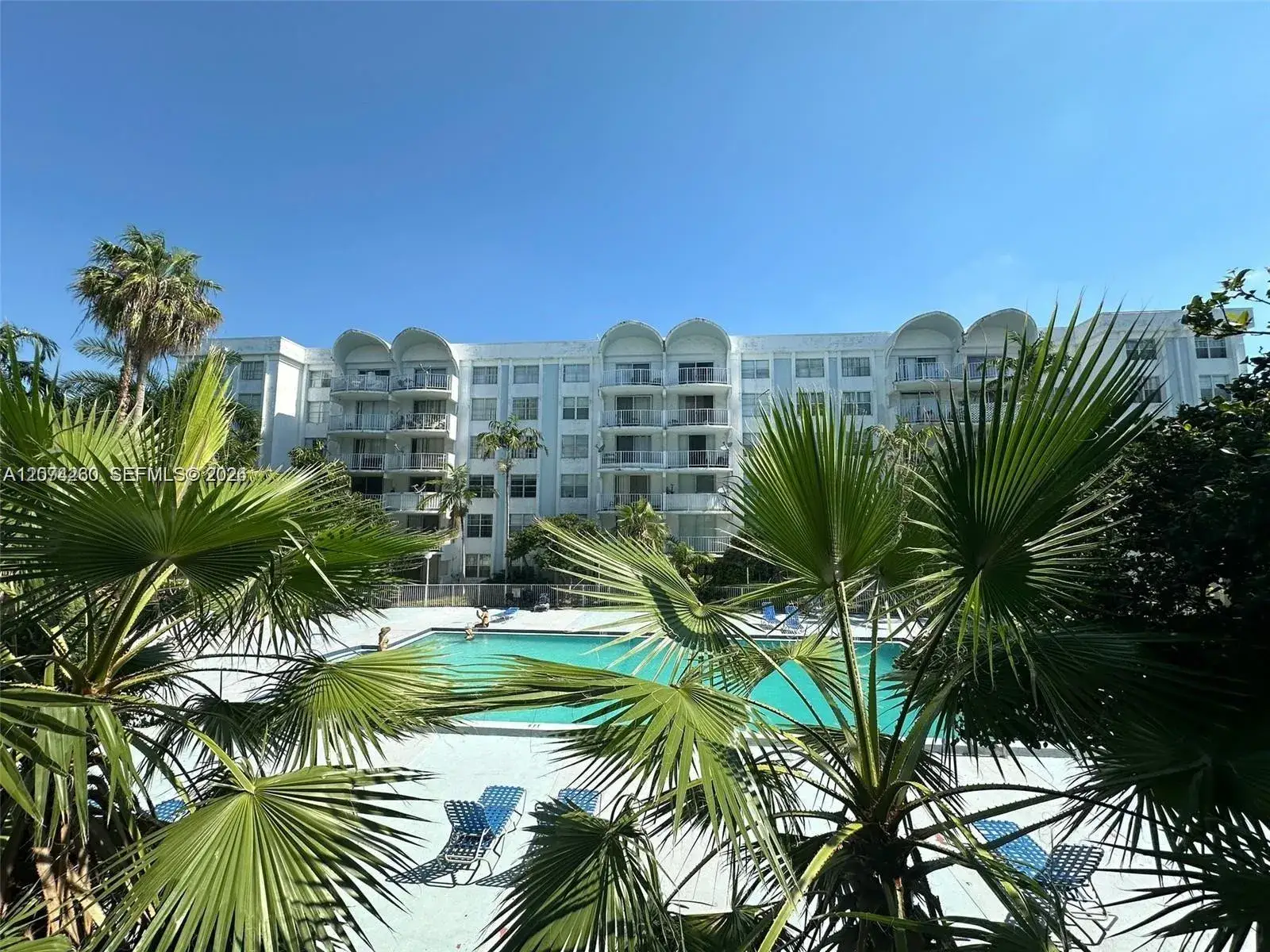 1 bedroom 1 bath Residential Lease for rent at 492 NW 165th St Rd # 210, Miami FL 33169