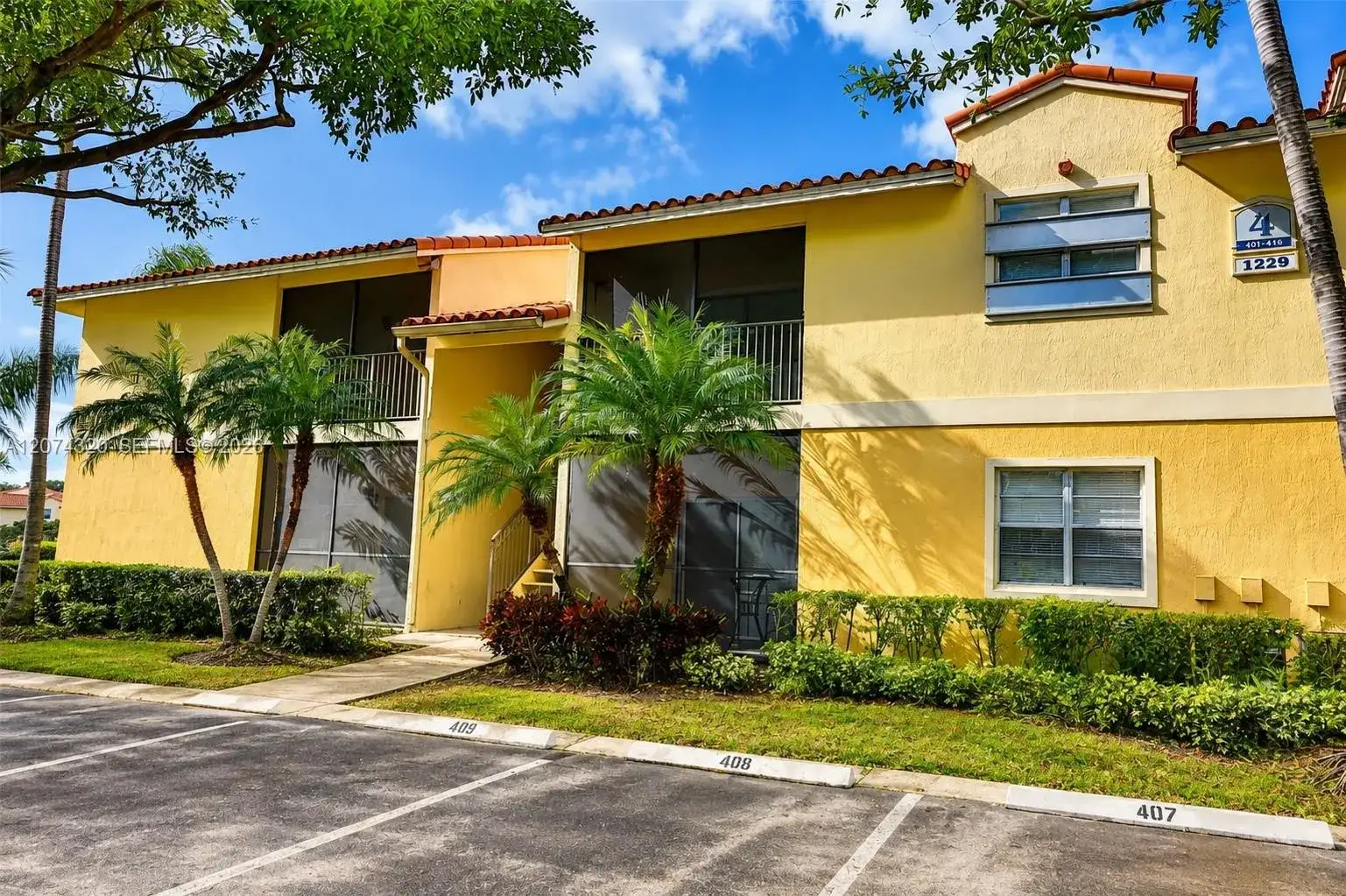1 bedroom 1 bath Residential Lease for rent at 1229 SW 46th Ave # 408, Pompano Beach FL 33069