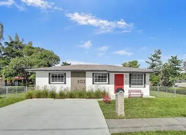 3 bedroom 1 bath Residential for sale at 302 NW 9th St, Hallandale Beach FL 33009